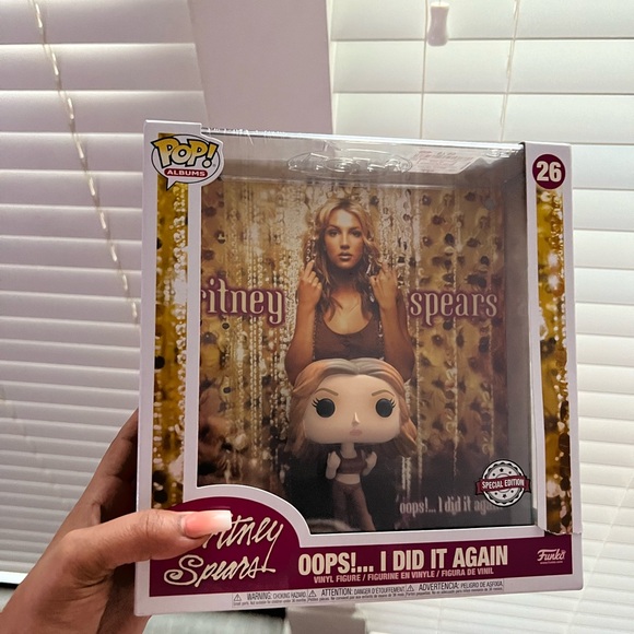 Funko POP Britney Spears Oops I Did It Again Vinyl Figure - Picture 2 of 6